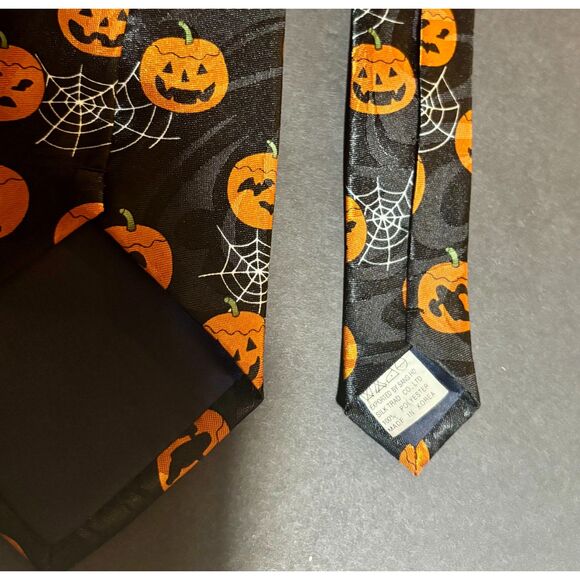 Fratello Halloween Tie Handmade Black Orange Jack-O'-Lantern Spider Web Novelty - Picture 4 of 4